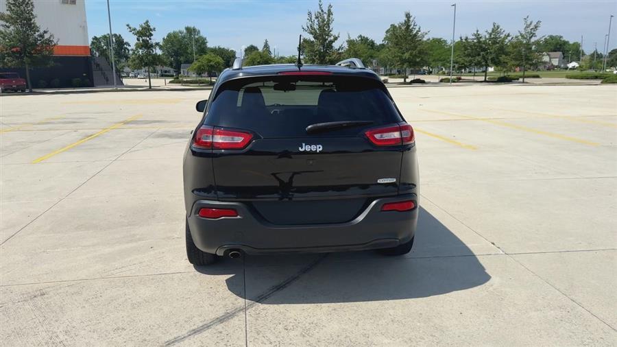 used 2015 Jeep Cherokee car, priced at $10,271