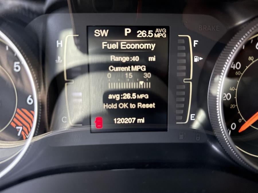 used 2015 Jeep Cherokee car, priced at $10,271