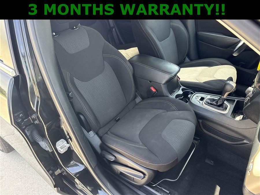 used 2015 Jeep Cherokee car, priced at $8,995