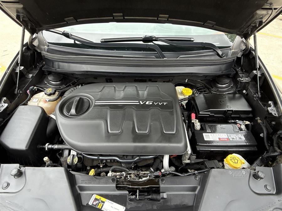 used 2016 Jeep Cherokee car, priced at $11,200