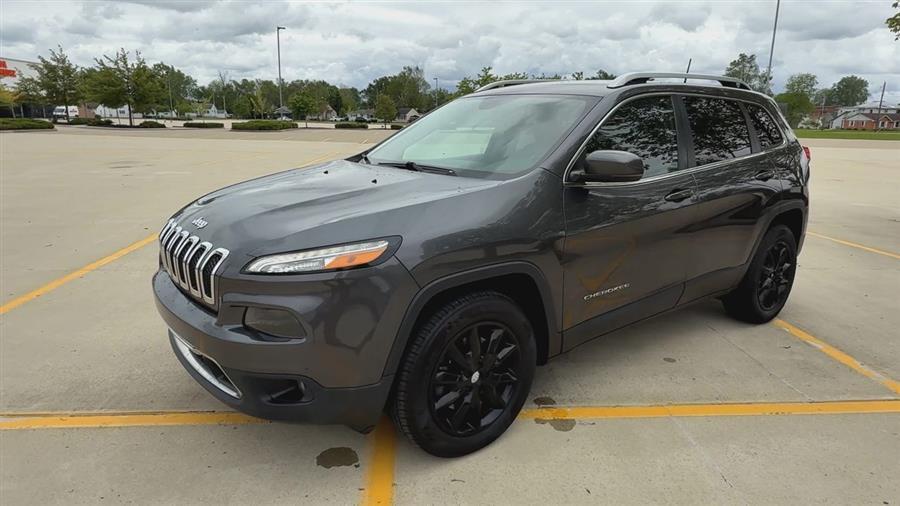 used 2016 Jeep Cherokee car, priced at $11,200