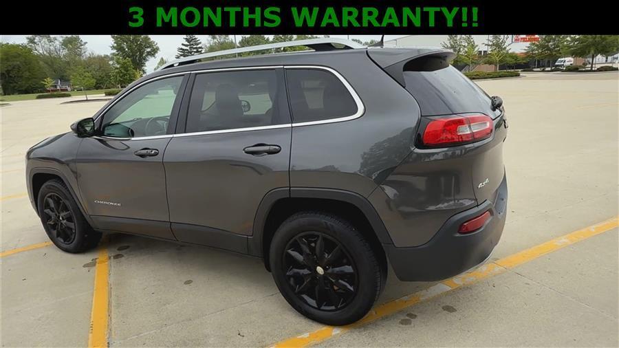 used 2016 Jeep Cherokee car, priced at $10,500