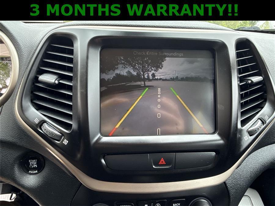 used 2016 Jeep Cherokee car, priced at $10,500