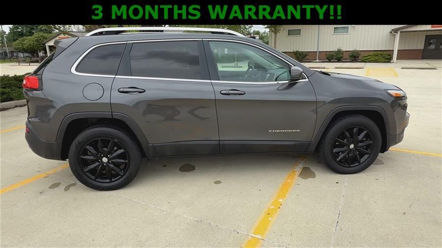 used 2016 Jeep Cherokee car, priced at $10,500