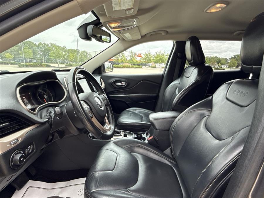 used 2016 Jeep Cherokee car, priced at $11,200