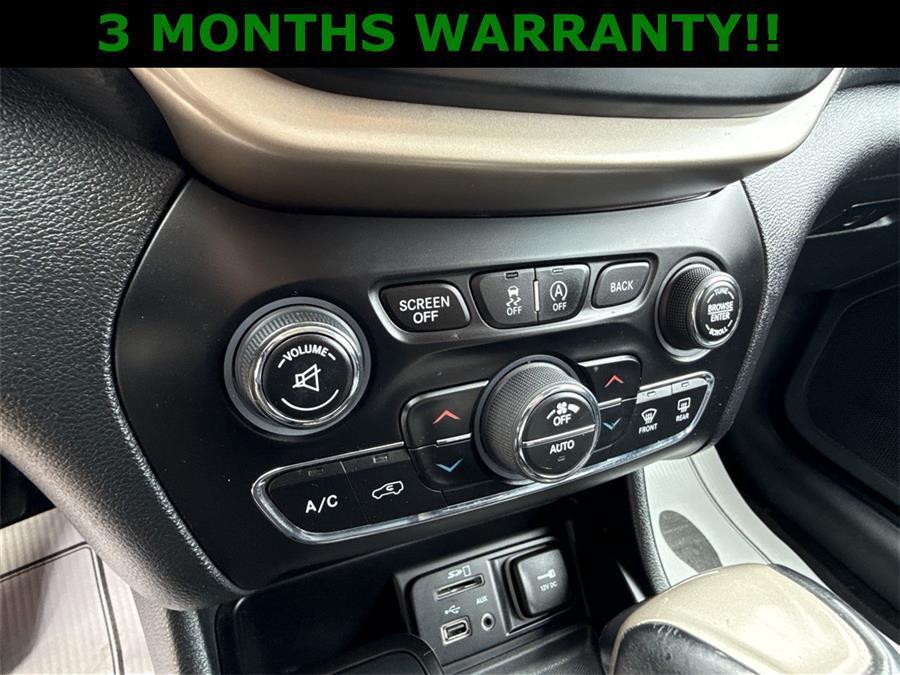 used 2016 Jeep Cherokee car, priced at $10,500