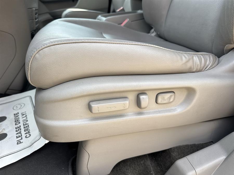 used 2014 Honda Odyssey car, priced at $11,999
