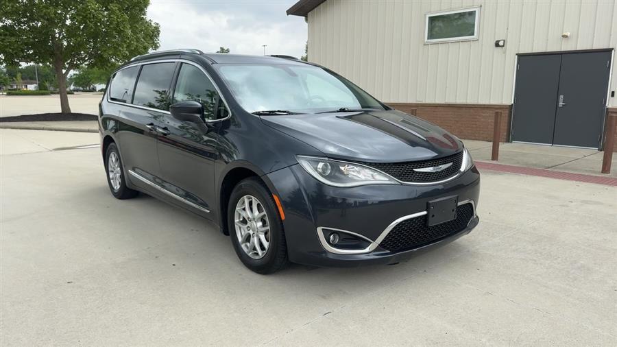 used 2020 Chrysler Pacifica car, priced at $17,195