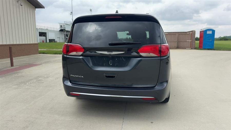 used 2020 Chrysler Pacifica car, priced at $17,195