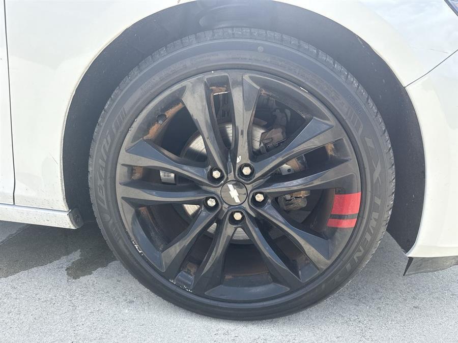 used 2018 Chevrolet Malibu car, priced at $12,800