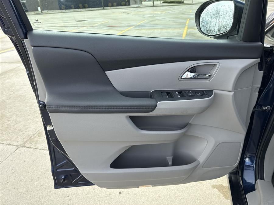 used 2016 Honda Odyssey car