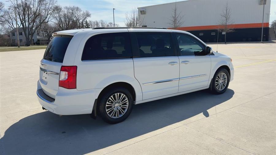 used 2014 Chrysler Town & Country car, priced at $9,999