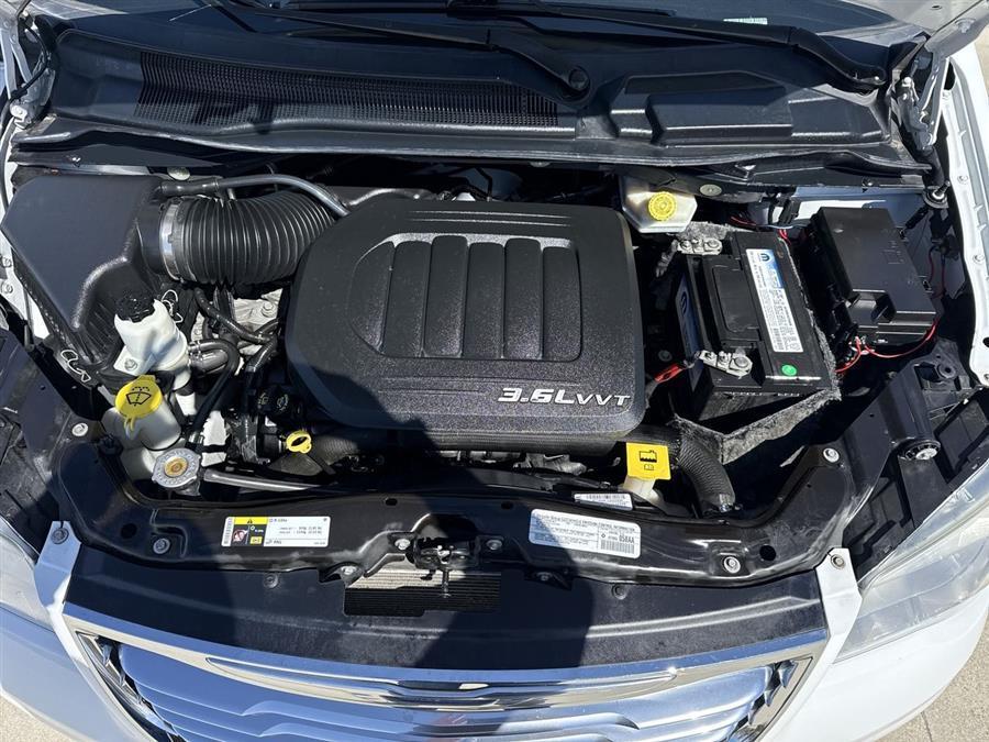 used 2014 Chrysler Town & Country car, priced at $9,999