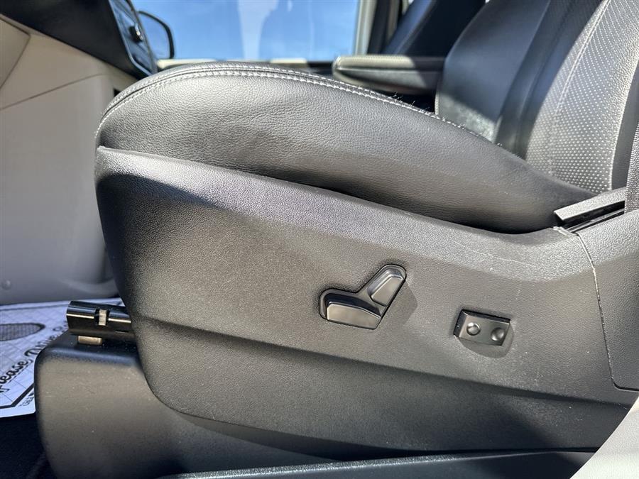 used 2014 Chrysler Town & Country car, priced at $9,999