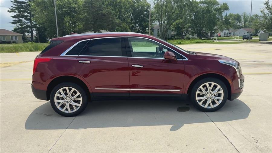 used 2017 Cadillac XT5 car, priced at $16,999