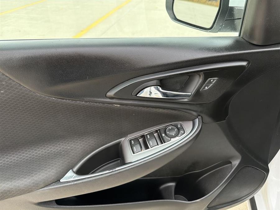 used 2020 Chevrolet Malibu car, priced at $12,500