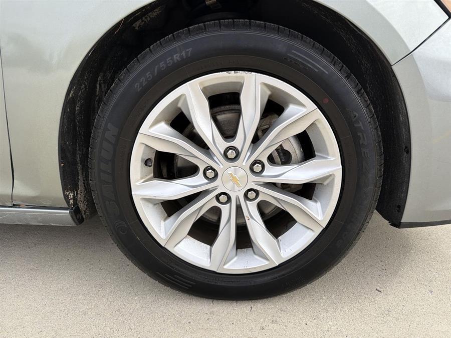 used 2023 Chevrolet Malibu car, priced at $14,999