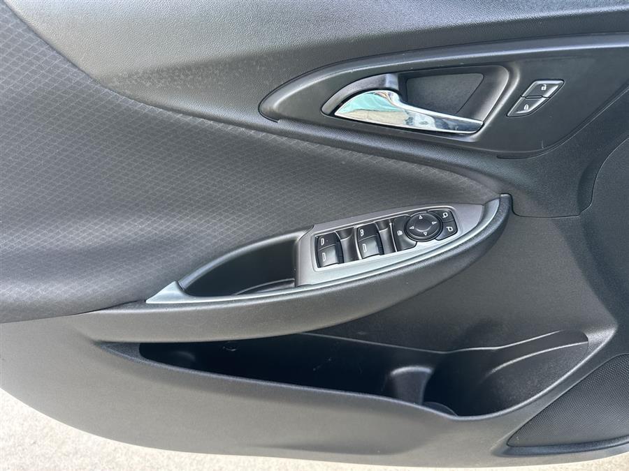 used 2020 Chevrolet Malibu car, priced at $13,800