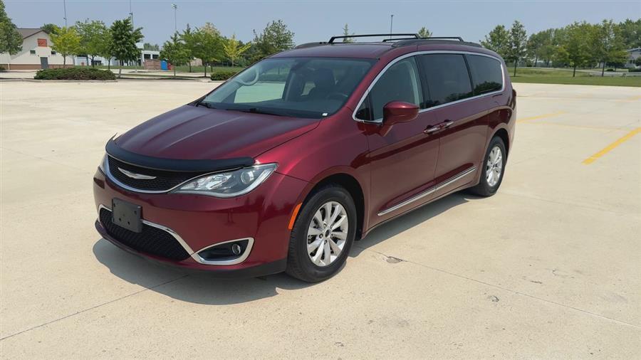 used 2017 Chrysler Pacifica car, priced at $11,999