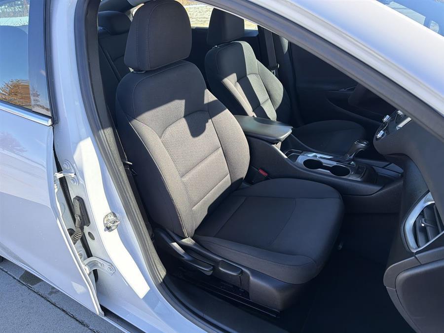 used 2019 Chevrolet Malibu car, priced at $14,400