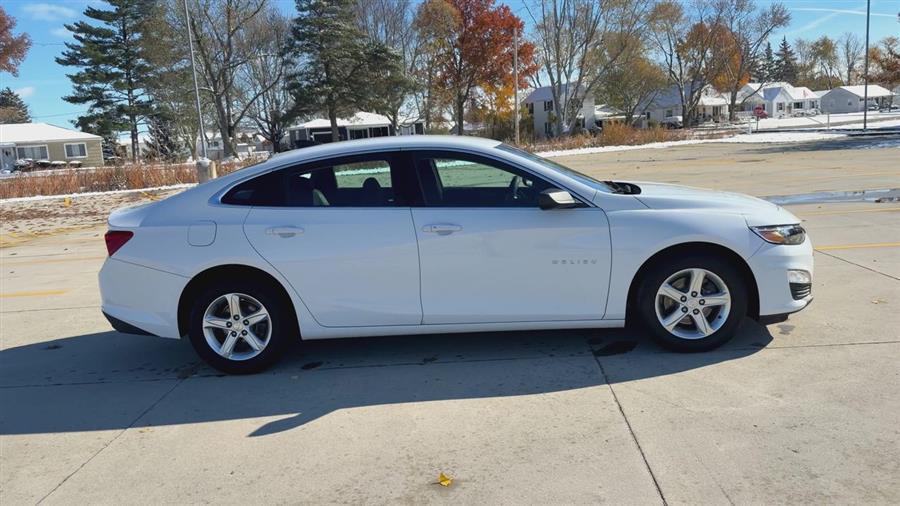 used 2019 Chevrolet Malibu car, priced at $14,400