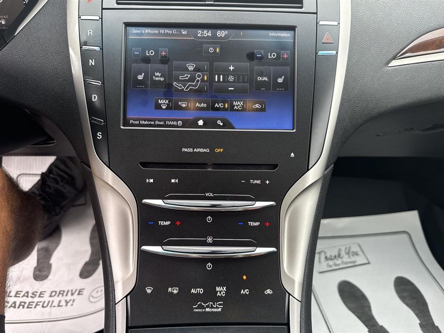 used 2013 Lincoln MKZ car, priced at $11,500