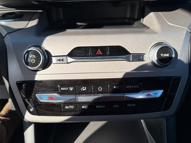 used 2023 Ford Explorer car