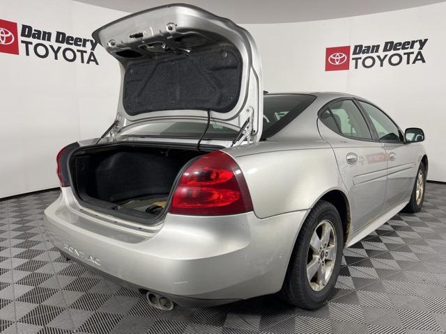 used 2008 Pontiac Grand Prix car, priced at $900