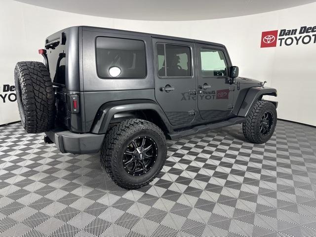 used 2010 Jeep Wrangler Unlimited car, priced at $15,500