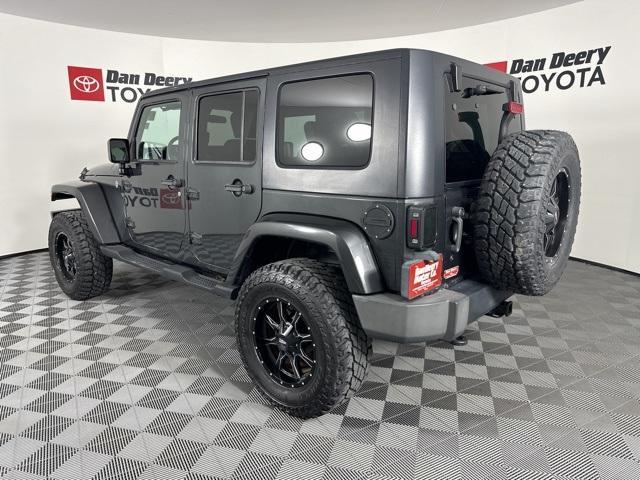 used 2010 Jeep Wrangler Unlimited car, priced at $15,500