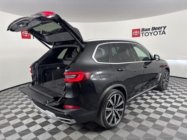 used 2021 BMW X5 car, priced at $35,327