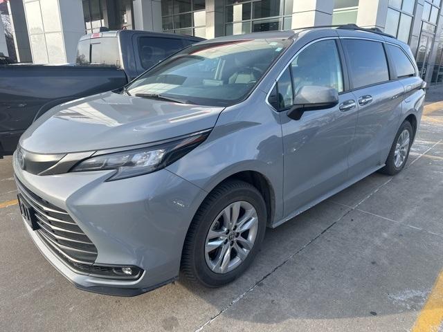 used 2022 Toyota Sienna car, priced at $46,100