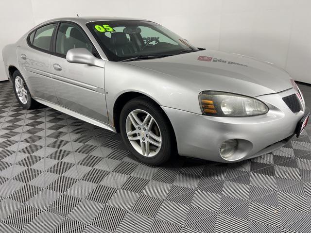 used 2007 Pontiac Grand Prix car, priced at $2,000