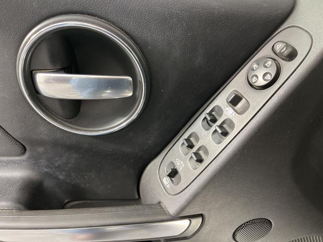 used 2007 Pontiac Grand Prix car, priced at $2,000