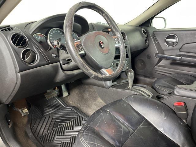 used 2007 Pontiac Grand Prix car, priced at $2,000