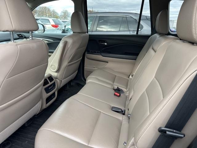 used 2018 Honda Pilot car