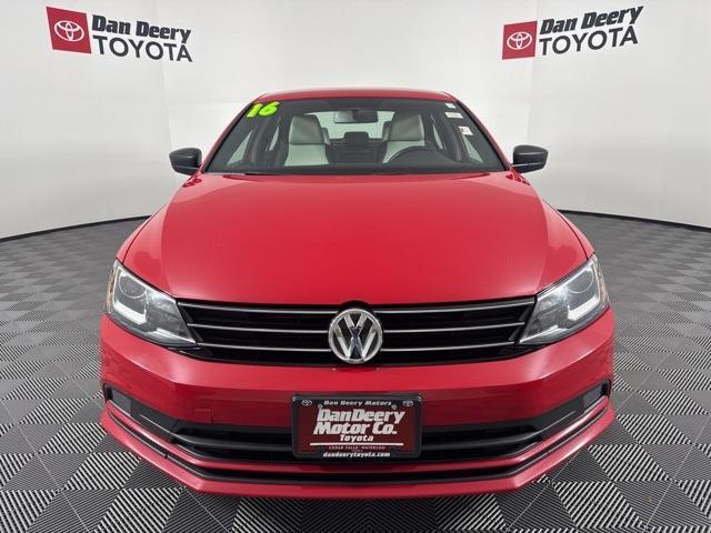 used 2016 Volkswagen Jetta car, priced at $10,367