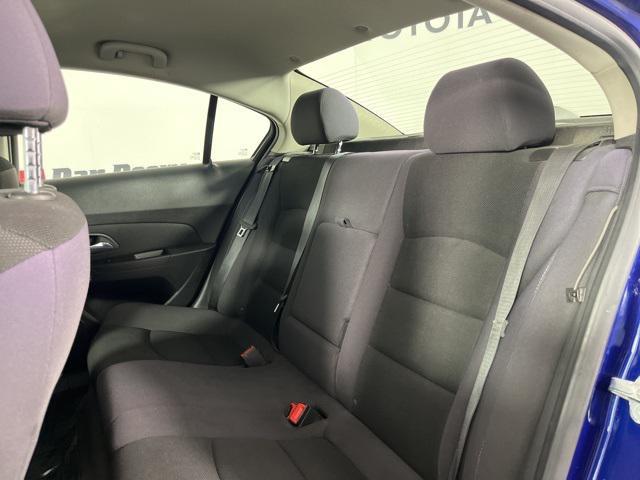 used 2013 Chevrolet Cruze car, priced at $1,200