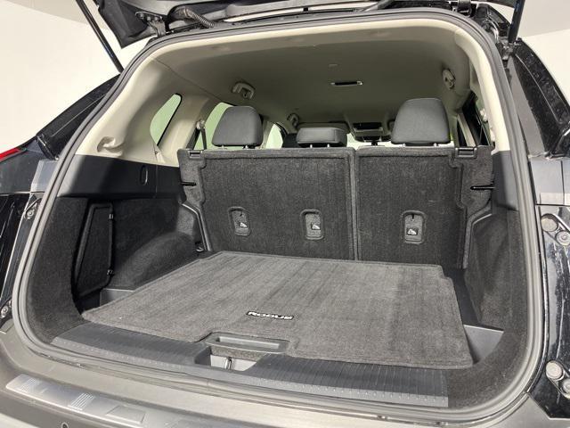 used 2023 Nissan Rogue car, priced at $20,959
