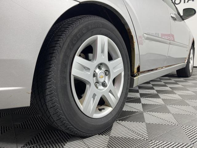 used 2006 Chevrolet Malibu car, priced at $900