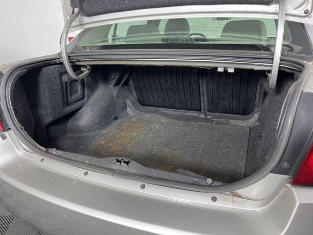 used 2006 Chevrolet Malibu car, priced at $900