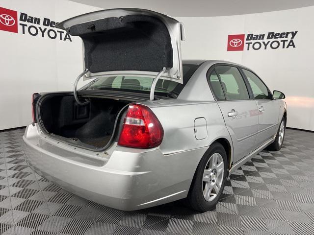 used 2006 Chevrolet Malibu car, priced at $900