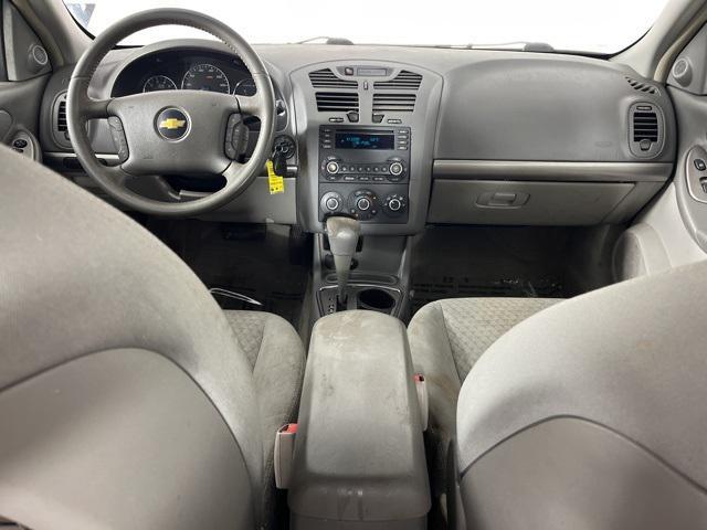 used 2006 Chevrolet Malibu car, priced at $900