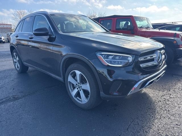 used 2022 Mercedes-Benz GLC 300 car