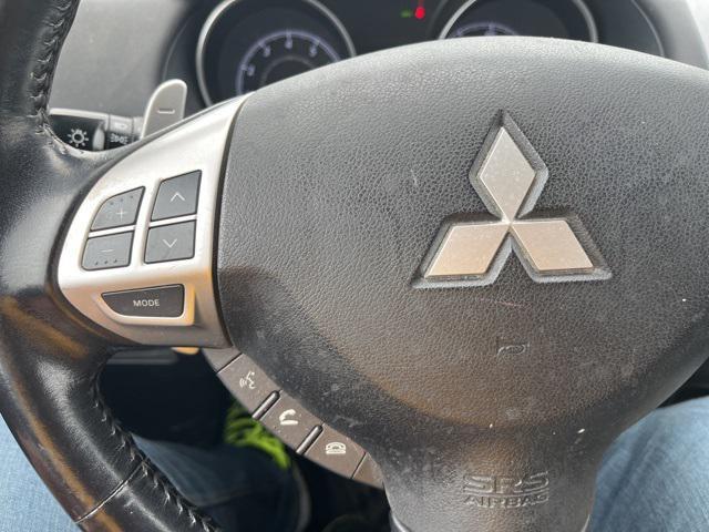 used 2010 Mitsubishi Outlander car, priced at $5,000