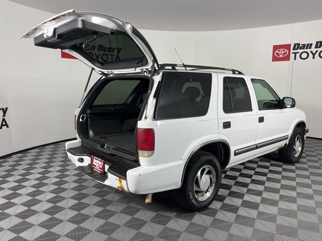 used 2001 Chevrolet Blazer car, priced at $1,993