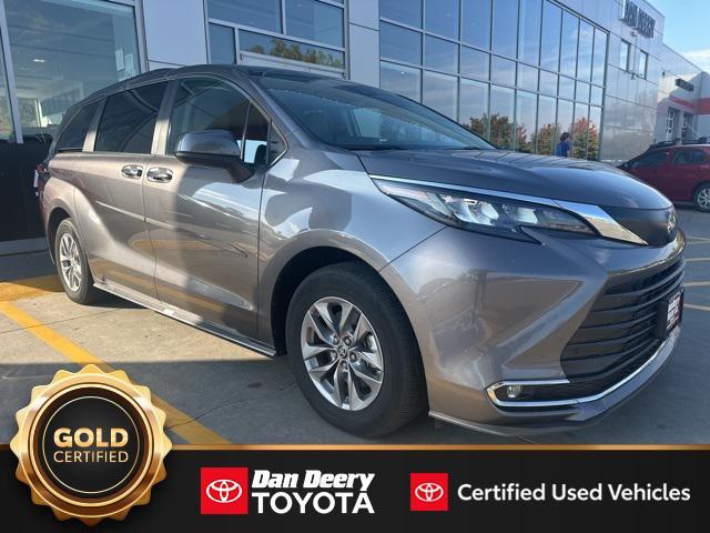 used 2024 Toyota Sienna car, priced at $42,200