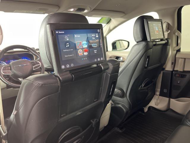 used 2018 Chrysler Pacifica car, priced at $17,978