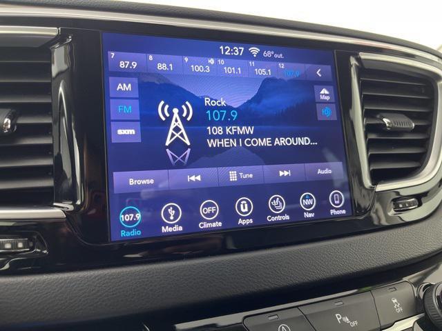 used 2018 Chrysler Pacifica car, priced at $17,978
