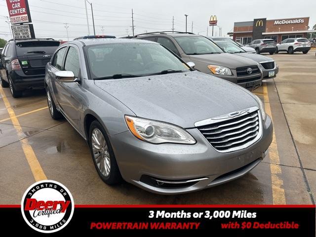 used 2013 Chrysler 200 car